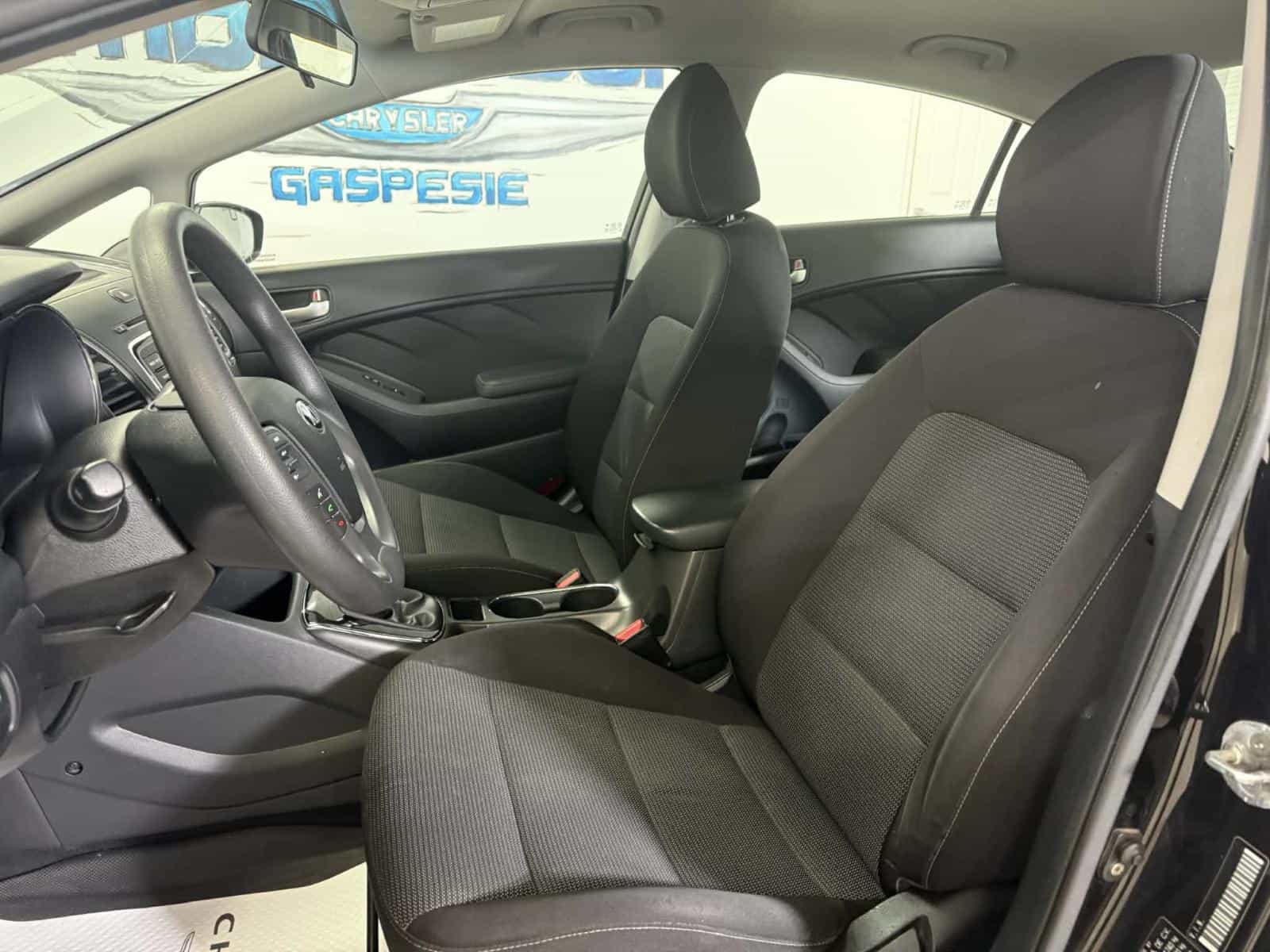 Image 14 Kia Forte LX 2017
