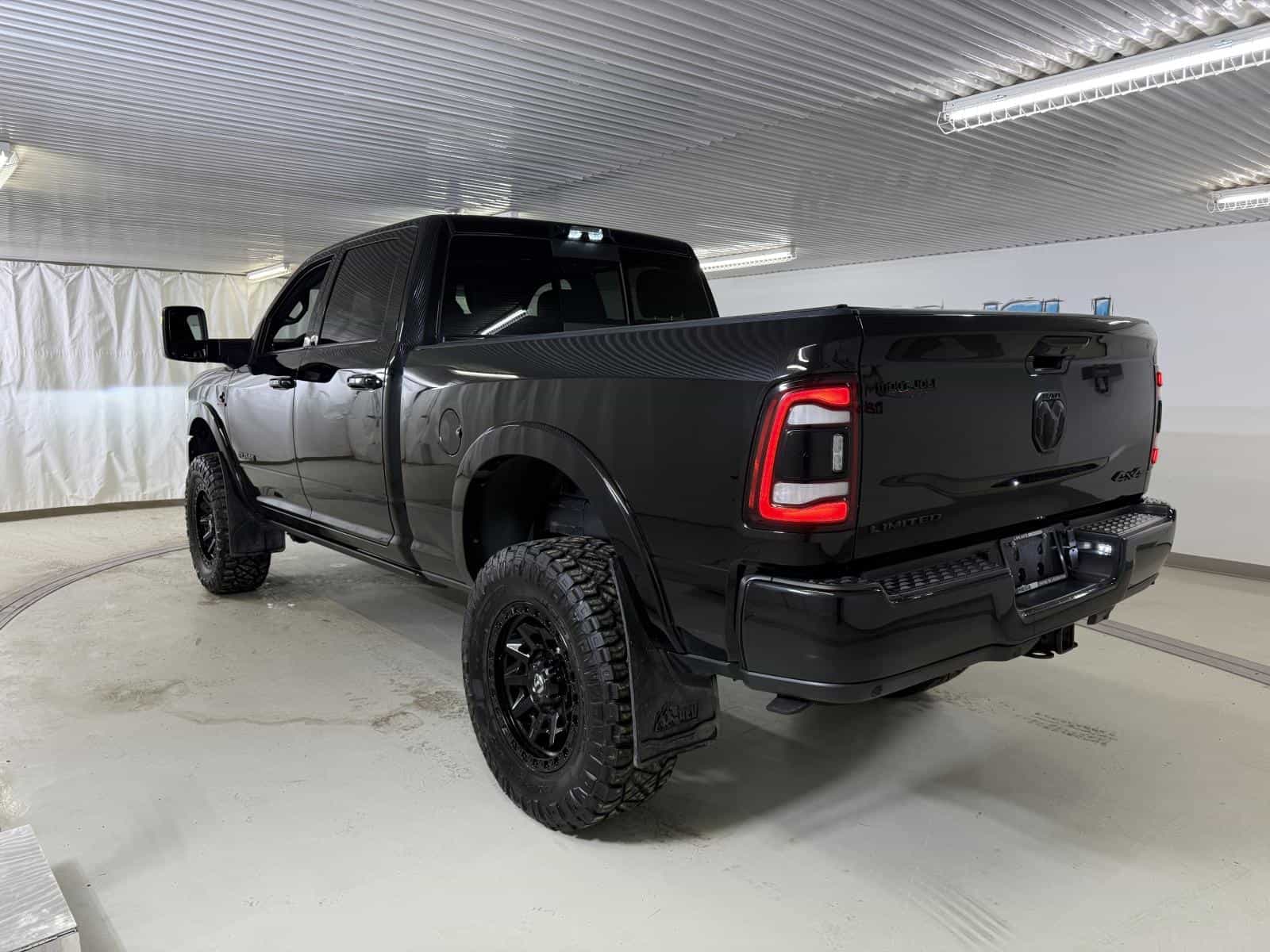 Image 4 RAM 2500 Limited 2024