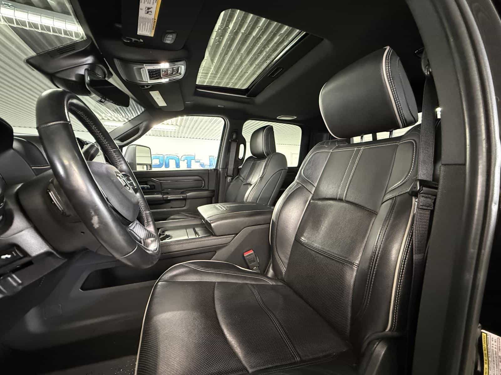 Image 13 RAM 2500 Limited 2024