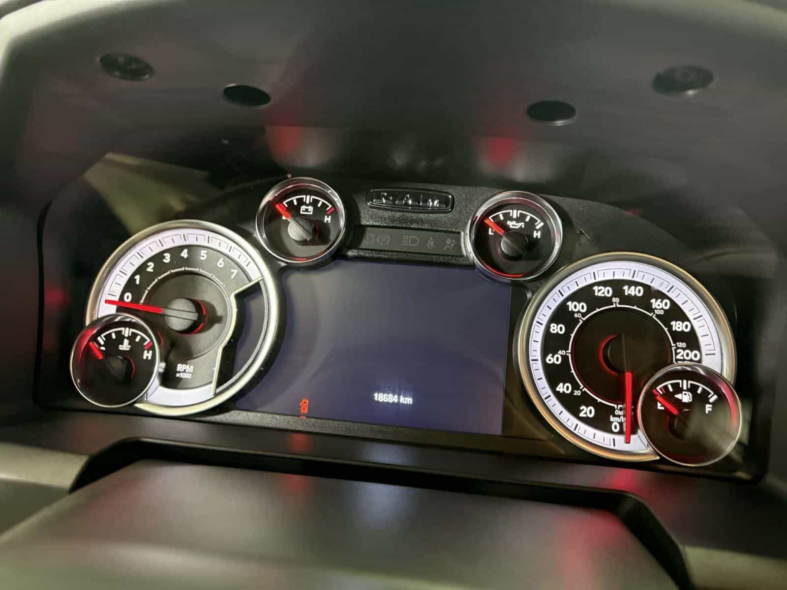 Image 14 RAM 1500 Classic Express 2023