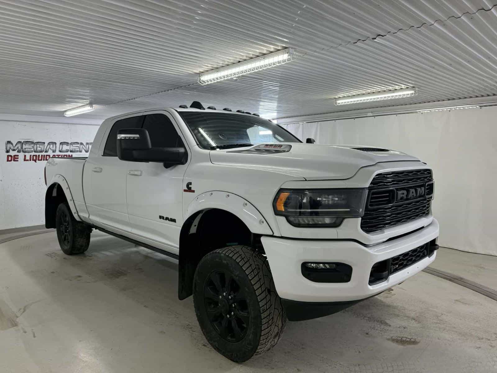 Image 8 RAM 2500 Limited 2024