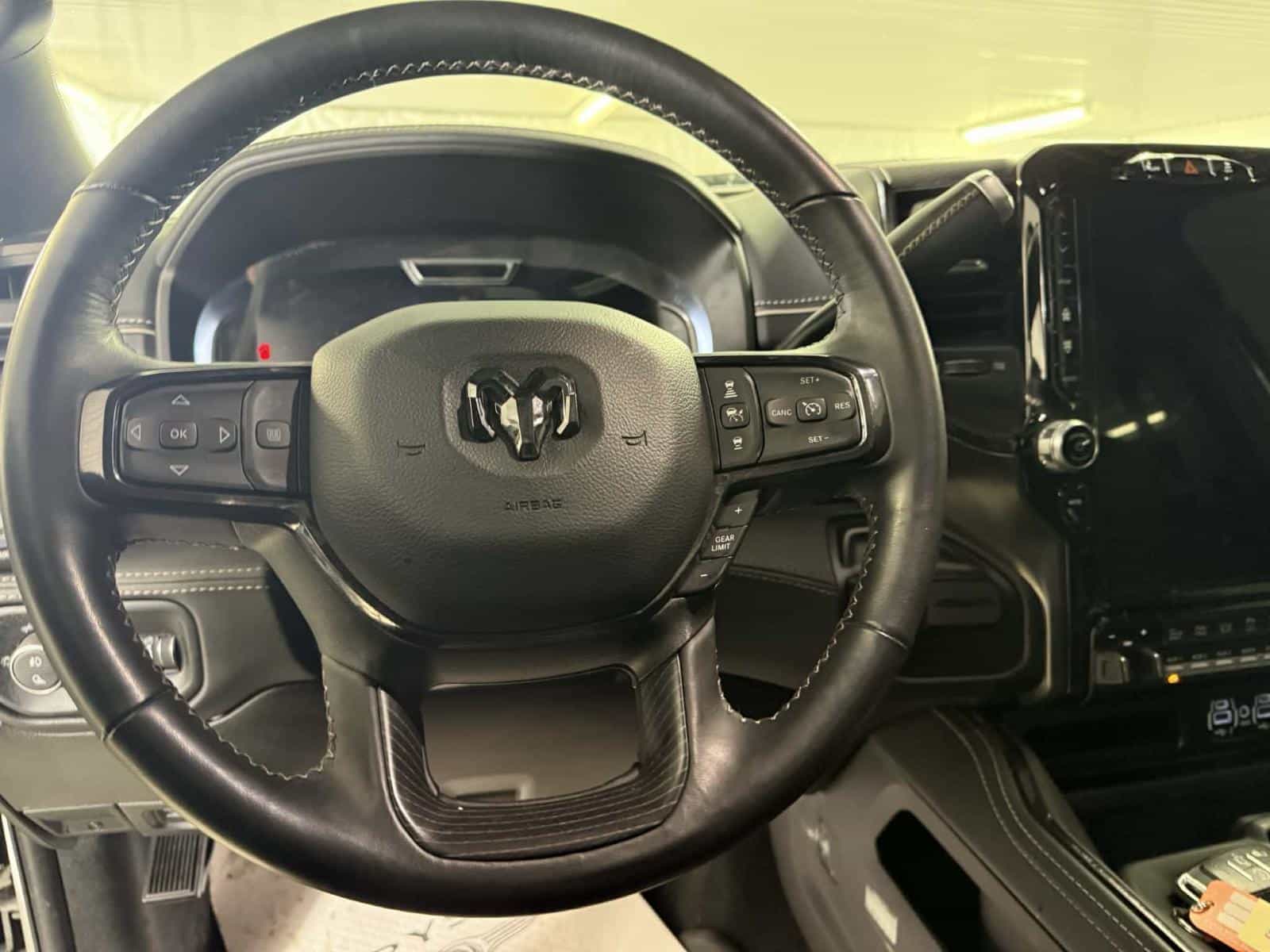 Image 11 RAM 2500 Limited 2024