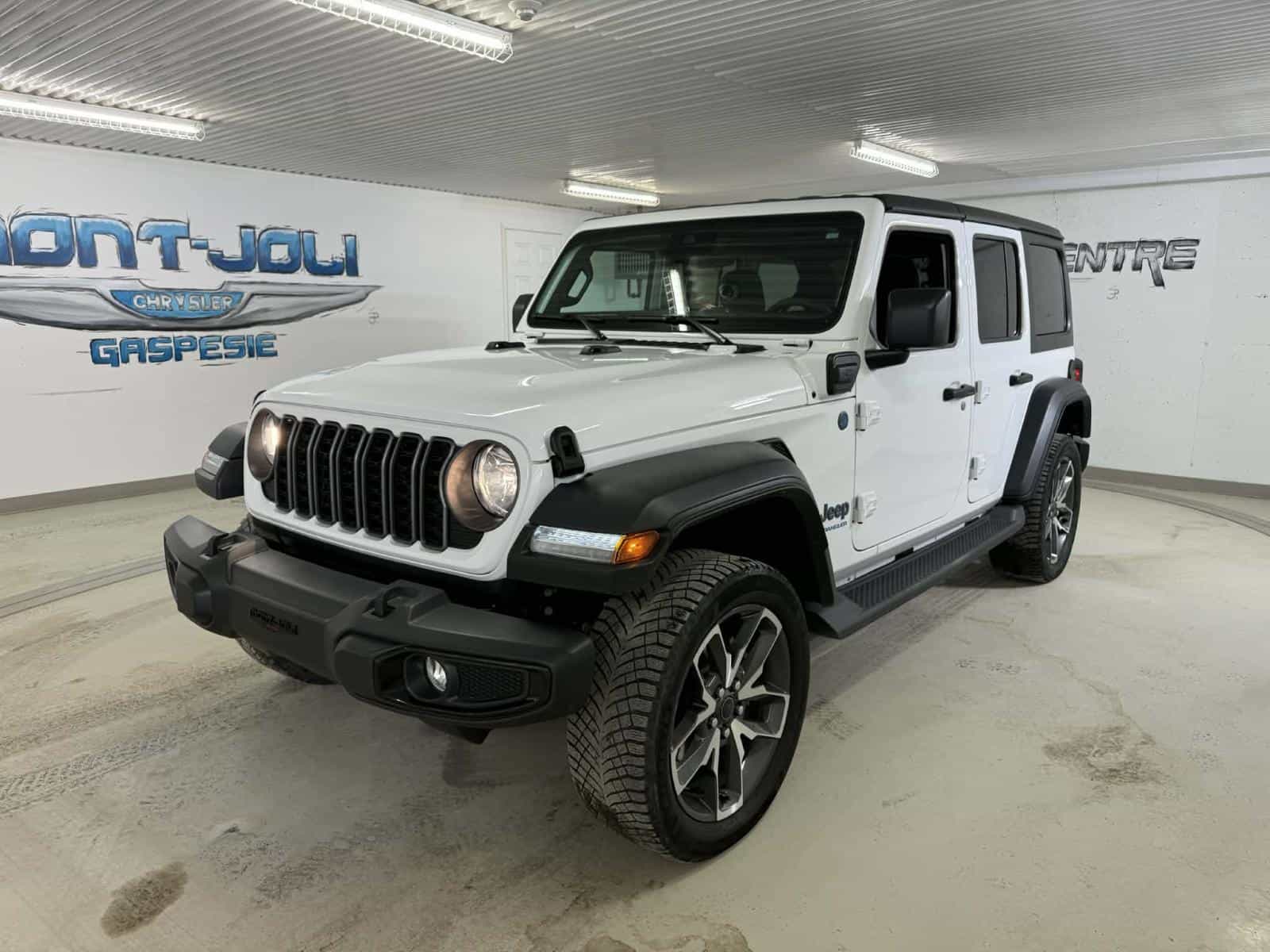 Image 2 Jeep Wrangler Sport S 2025