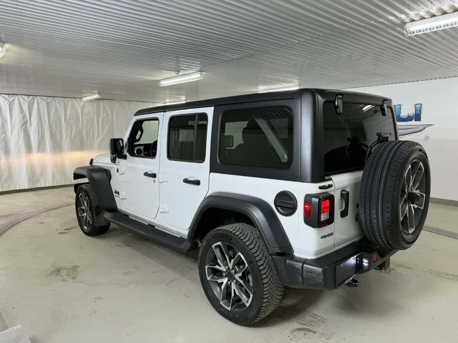 Image 4 Jeep Wrangler Sport S 2025